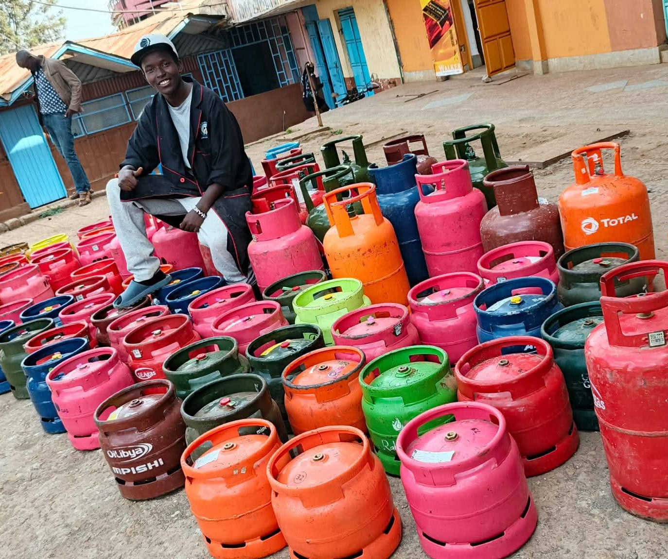 Used 6kg gas cylinders