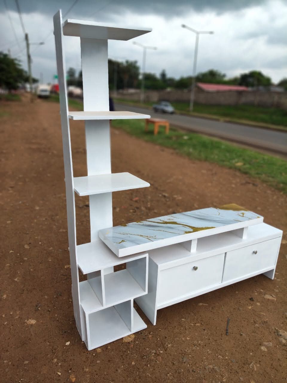 Tv stand