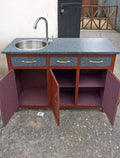 Kitchen cabinet