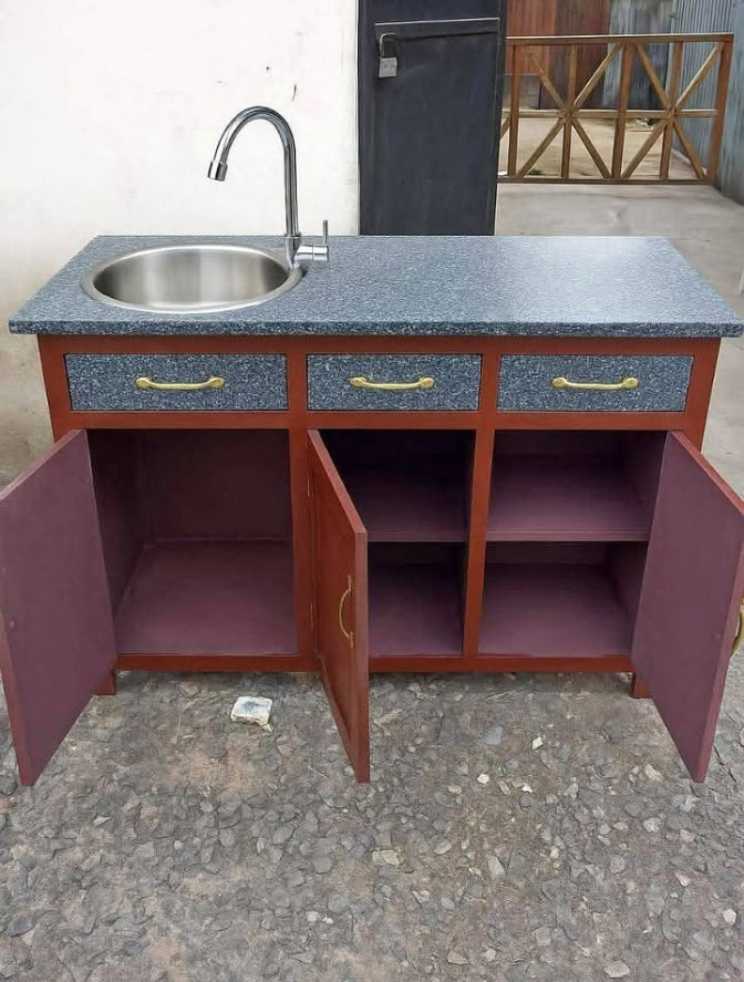 Kitchen cabinet