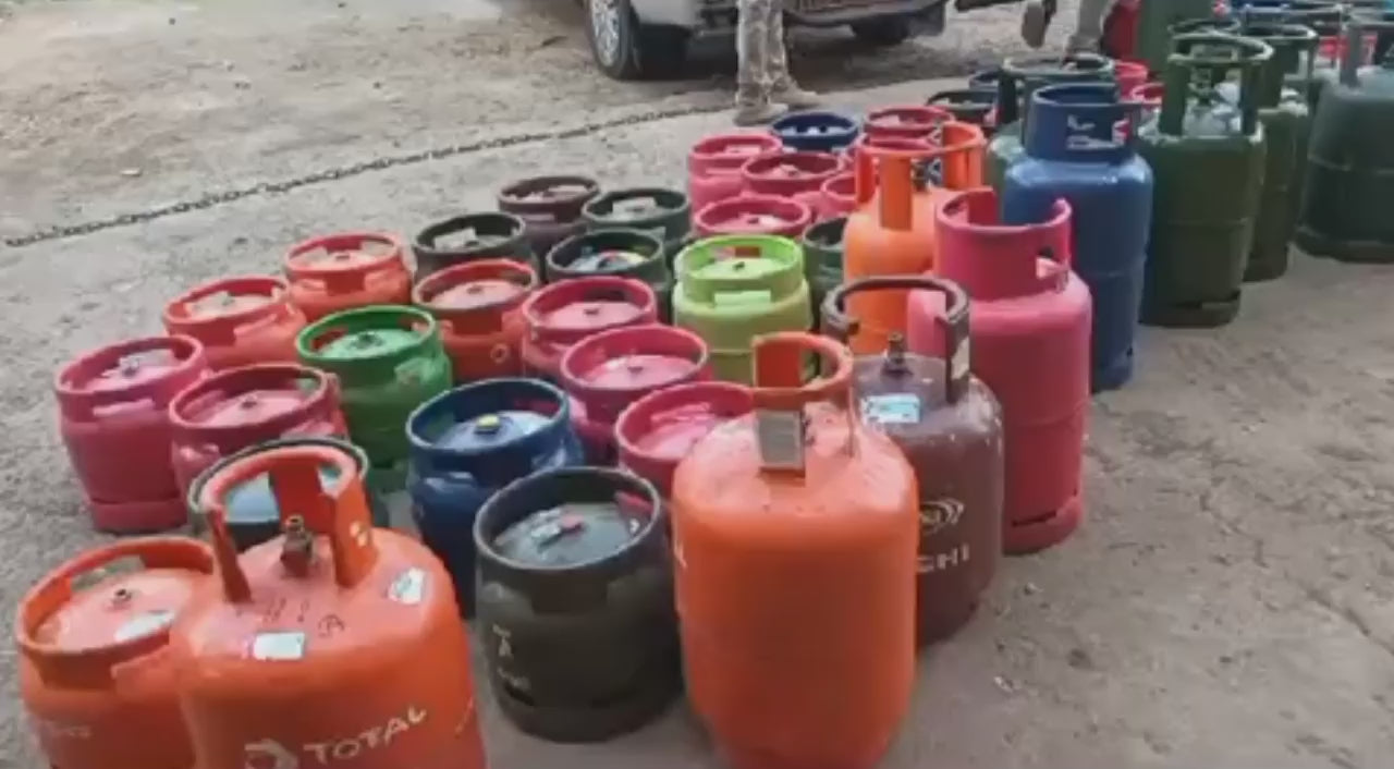 Refilled 6kg gas cylinders